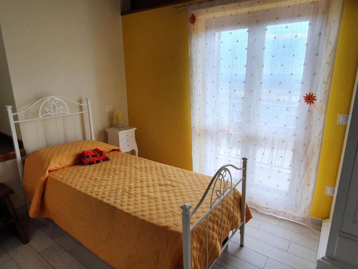 Colle Del Mirto Villa Castelnuovo Cilento ภายนอก รูปภาพ