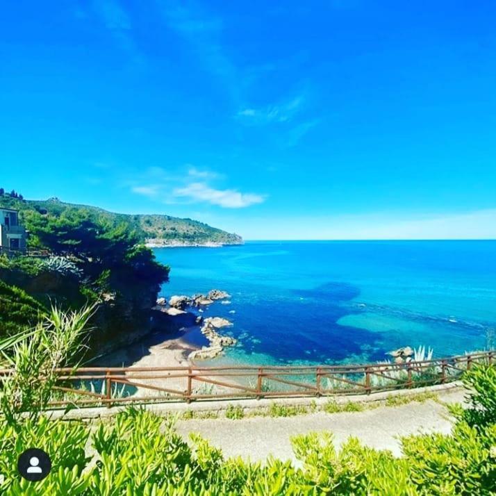Colle Del Mirto Villa Castelnuovo Cilento ภายนอก รูปภาพ