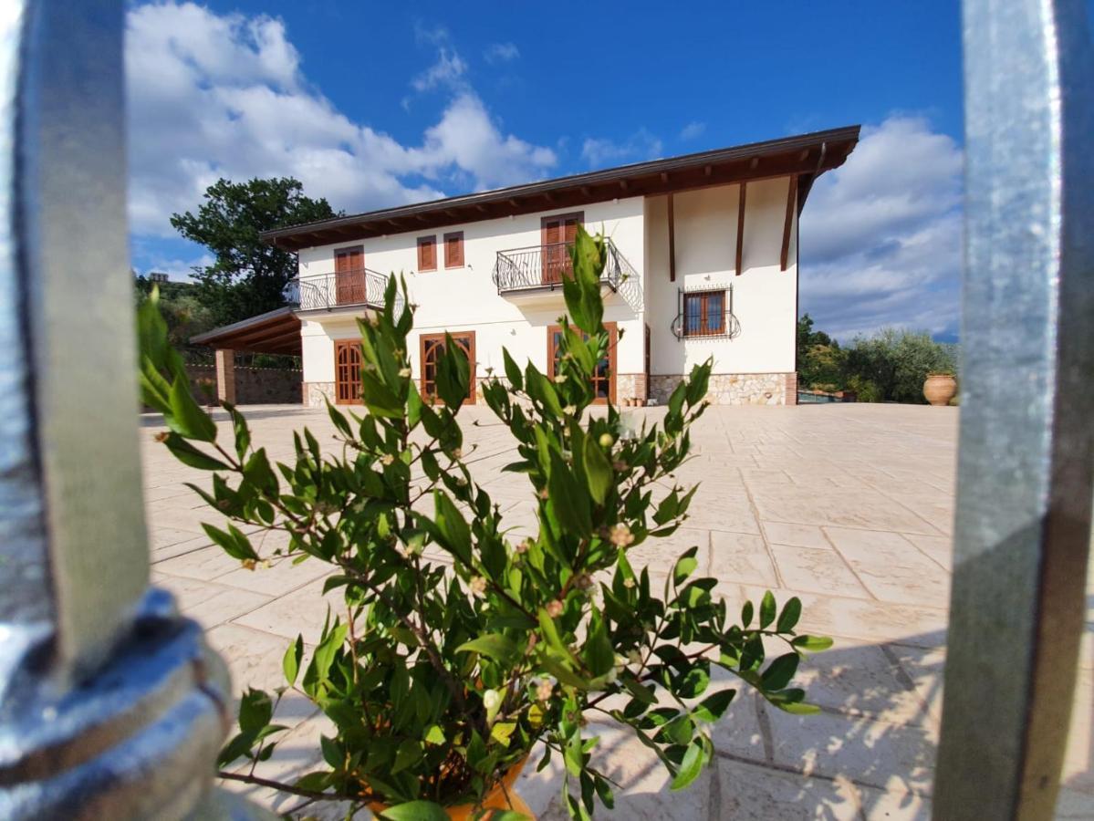 Colle Del Mirto Villa Castelnuovo Cilento ภายนอก รูปภาพ